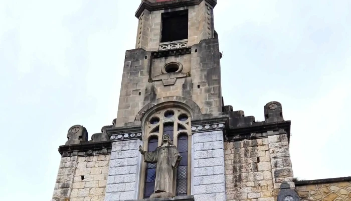 Iglesia De San Antonio -  Horario - Infiesto