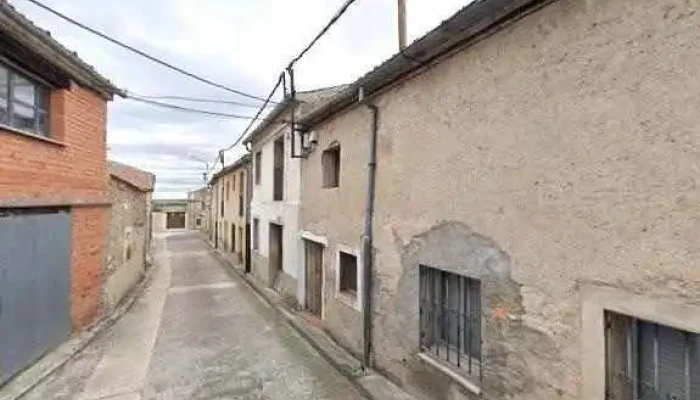 Iglesia De San Bartolome Cerca De Mi - Armuña