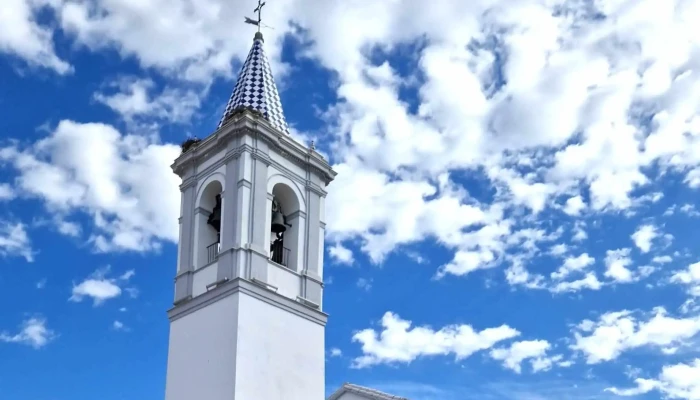 Iglesia De San Bartolome Direccion - El Real de la Jara