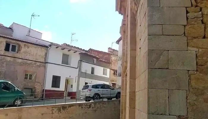 Iglesia De San Bartolome Videos - Cortes de Aragón