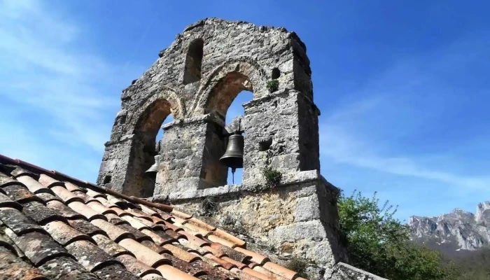 Iglesia de San Cipriano - Brez