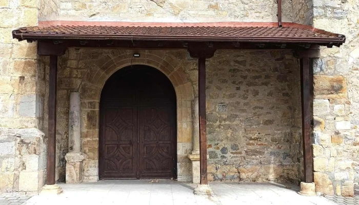 Iglesia De San Emeterio Y San Celedonio -  Fotos - Gibaja