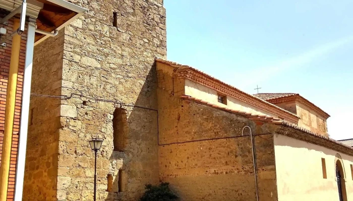 Iglesia De San Esteban -  Abierto Ahora - Villamoros de Mansilla