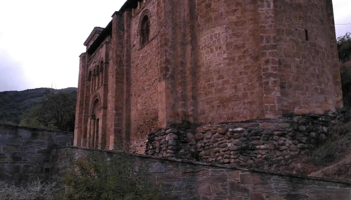 Iglesia De San Esteban -  Comentarios - Corullón