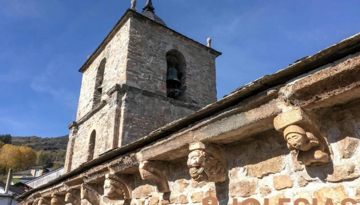 Iglesia de San Esteban - Corullón