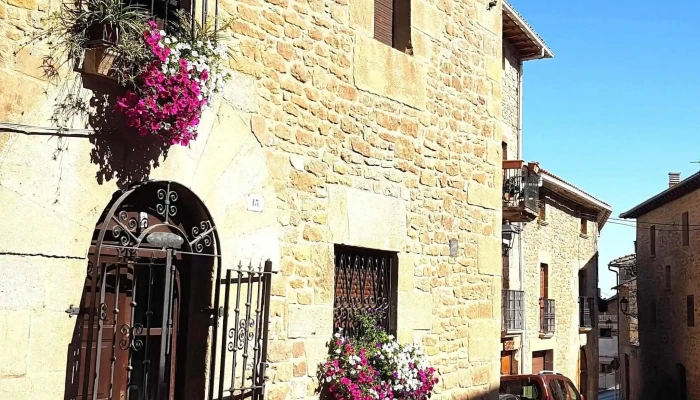 Iglesia De San Esteban -  Videos - Echarri