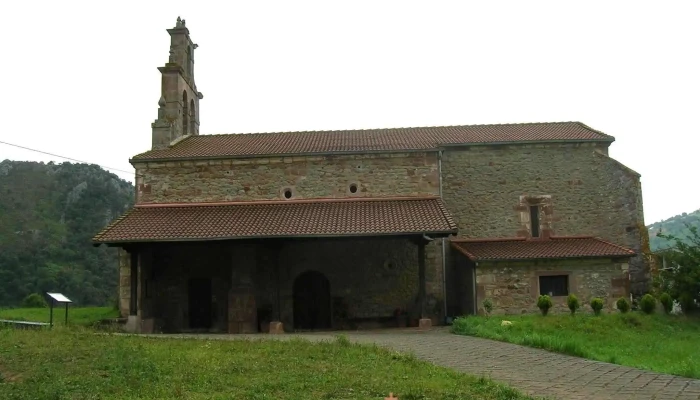 Iglesia De San Facundo De Obeso -  Iglesia - Cantabria