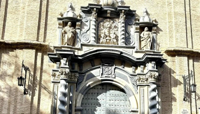 Iglesia De San Felipe Y Santiago El Menor Donde - zaragoza