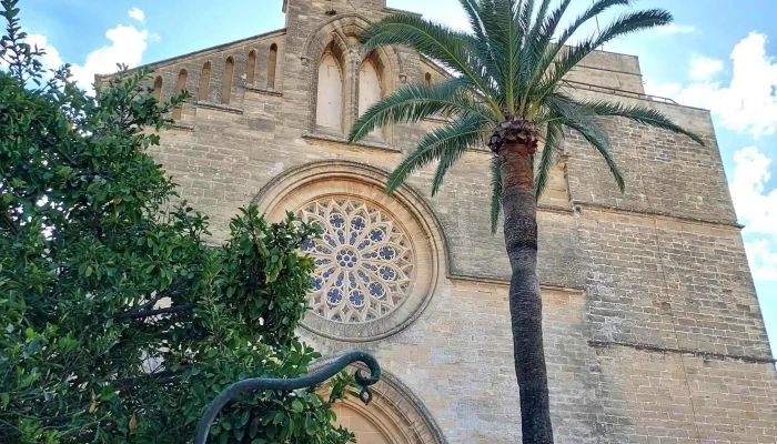 Iglesia De San Jaime De Alcudia -  Sitio Web - Alcúdia