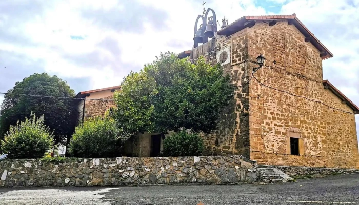 Iglesia De San Juan Bautista -  Iglesia - Manzanos