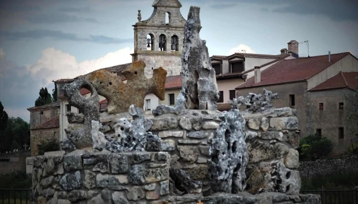 Iglesia De San Juan Bautista -  Iglesia - Urueñas