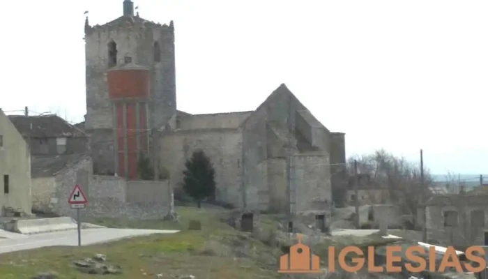 Iglesia De San Juan Bautista -  Iglesia - Fuentes de Cuéllar