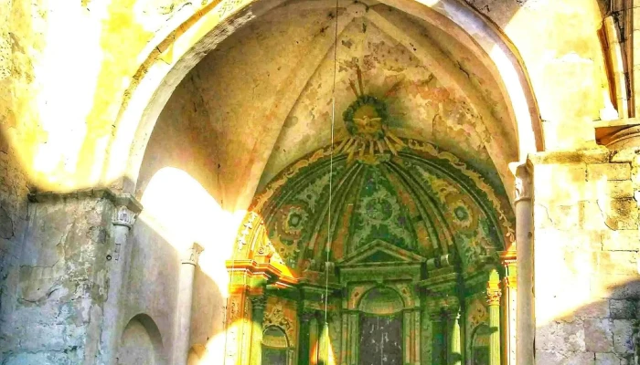 Iglesia De San Juan Bautista -  Opiniones - Fuentes de Cuéllar