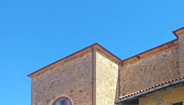 Iglesia De San Juan Bautista -  Padres Franciscanos Horario - Zarautz