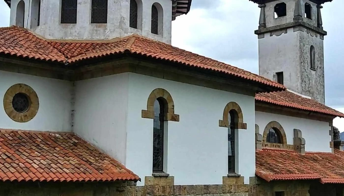 Iglesia De San Juan De Duz -  Descuentos - colunga