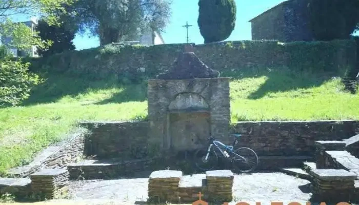 Iglesia De San Juan De Fontes Rosas -  Iglesia - A Coruña