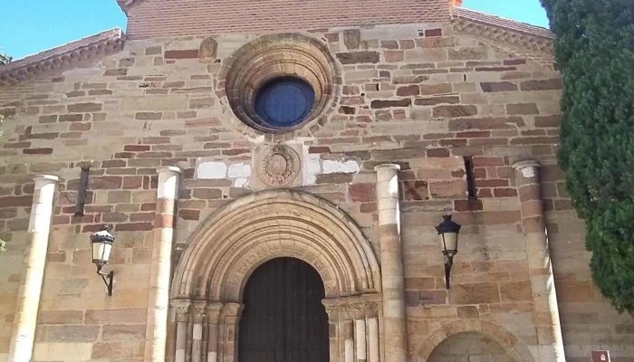 Iglesia De San Juan Del Mercado -  Catalogo - Benavente