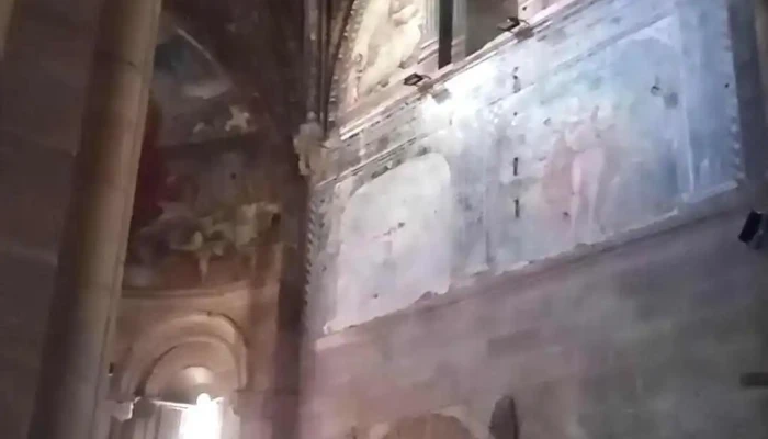 Iglesia De San Juan Del Mercado -  Videos - Benavente