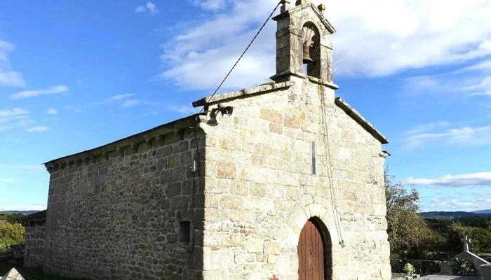 Iglesia De San Julian De Campelo Iglesia Catolica - O Corgo