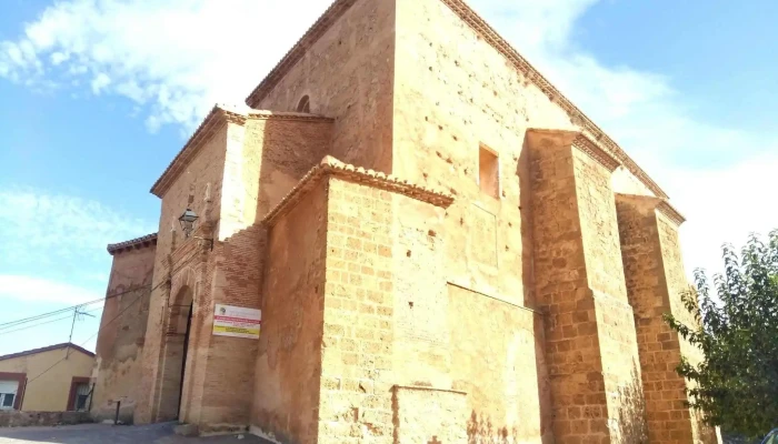 Iglesia De San Julian Iglesia Catolica - Nuévalos