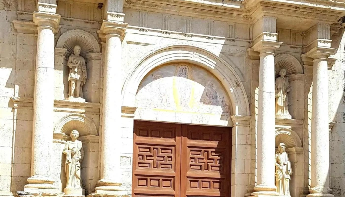 Iglesia De San Julian Sitio Web - L'arboç