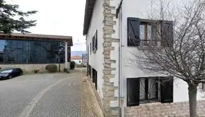 Iglesia De San Julian Ubicacion - Ororbia