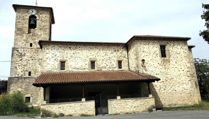Iglesia De San Julian Y Santa Basilisa Iglesia - Izoria
