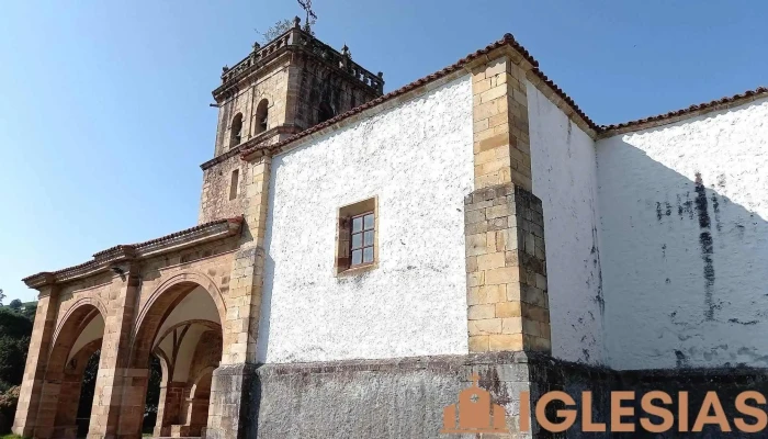 Iglesia De San Lorenzo -  Iglesia Catolica - Saro