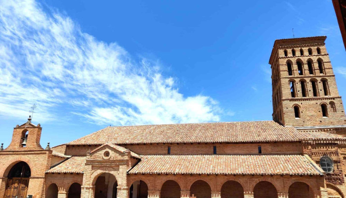 Iglesia De San Lorenzo -  Iglesia - Sahagún