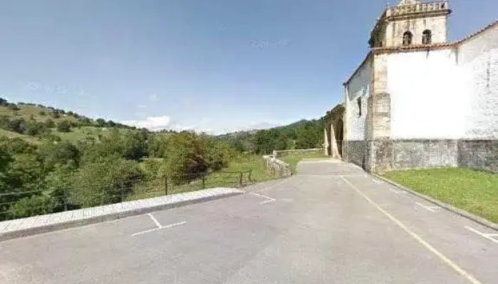 Iglesia De San Lorenzo -  Videos - Saro