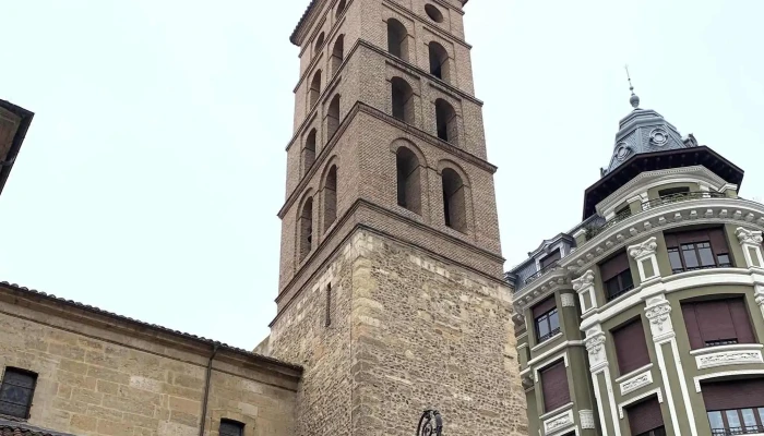 Iglesia De San Marcelo -  Opiniones - León