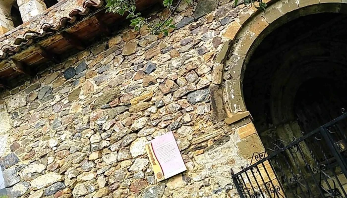 Iglesia De San Martin De Tours Fotos - Triollo
