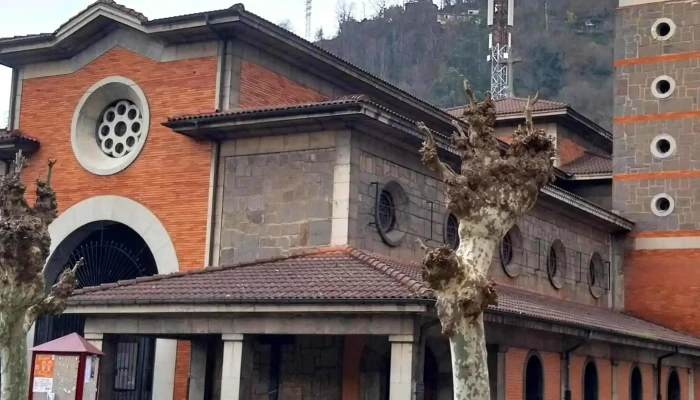 Iglesia De San Martin De Tours Sotrondio Numero - San Martín del Rey Aurelio