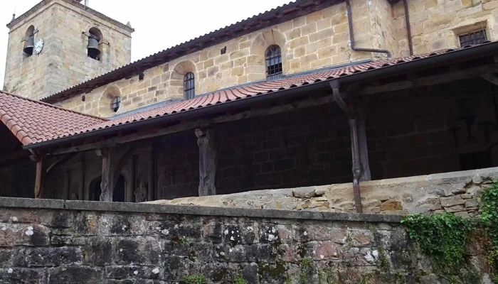 Iglesia De San Martin Obispo -  Abierto Ahora - meakaur