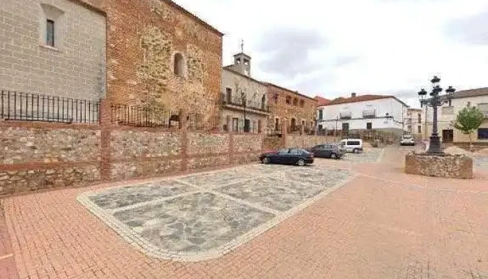 Iglesia De San Miguel Arcangel Comentarios - Torrejón El Rubio