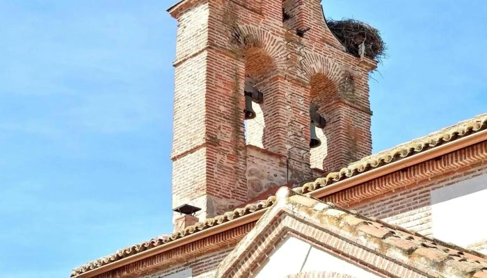 Iglesia De San Miguel Arcangel Parroquia - Villamantilla