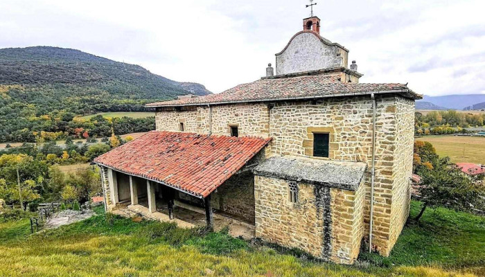 Iglesia de San Miguel - Hereña