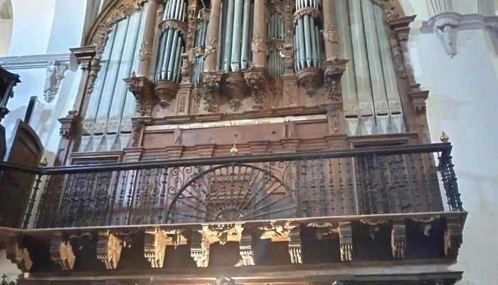 Iglesia De San Miguel -  Videos - Cárcar