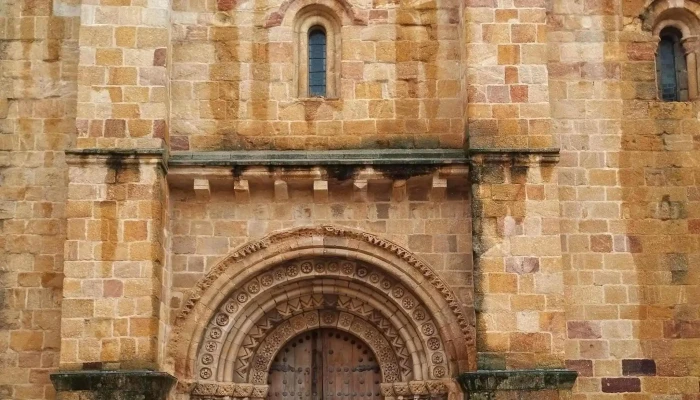 Iglesia De San Pedro Apostol Catalogo - Ávila