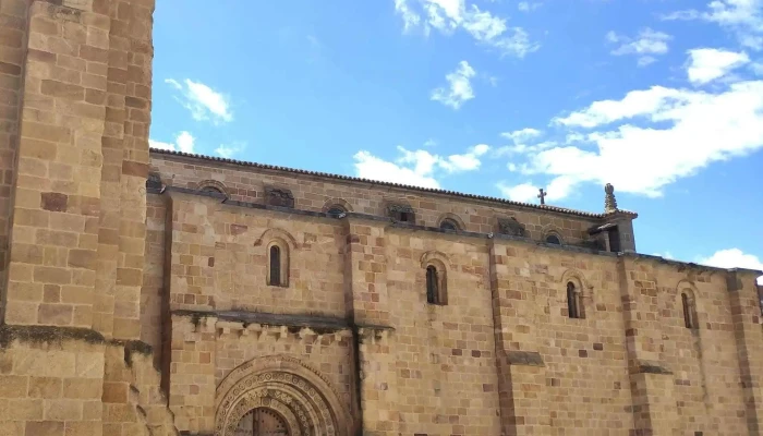 Iglesia De San Pedro Apostol Precios - Ávila