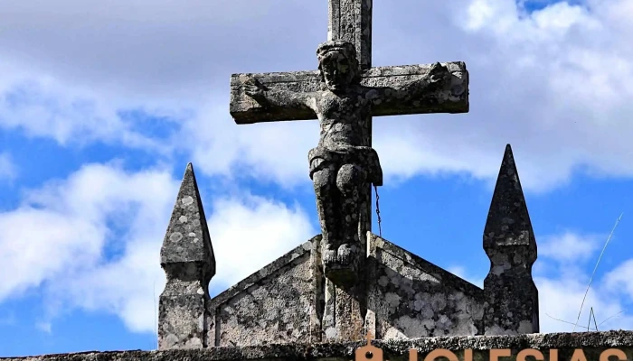 Iglesia De San Pedro De Beiro -  Iglesia - Carballeda de Avia