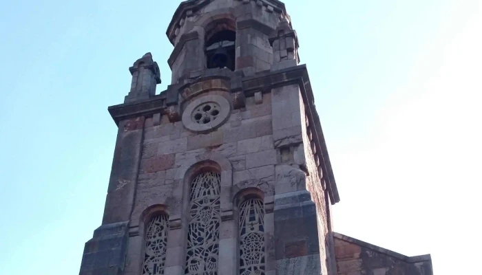 Iglesia De San Pedro De Los Arcos -  Direccion - Oviedo