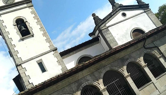 Iglesia de San Pedro - Ramales De La Victoria