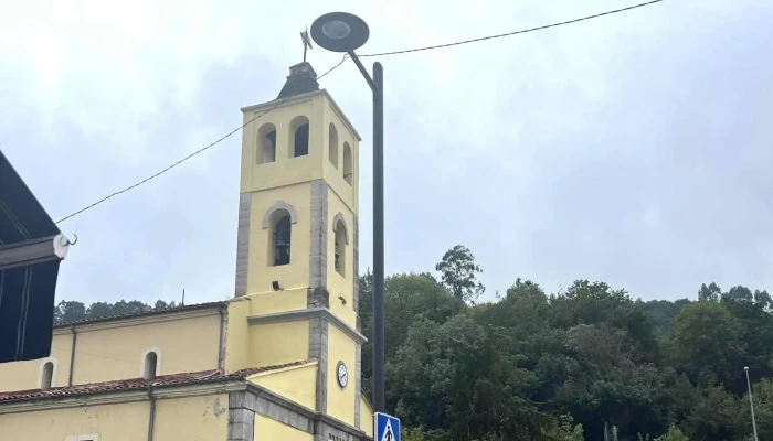 Iglesia De San Pelayo De Olloniego -  Ubicacion - Olloniego