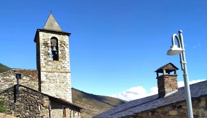 Iglesia De San Saturnino -  Cerca De Mi - Meranges