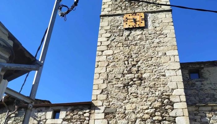 Iglesia De San Saturnino -  Precios - Meranges