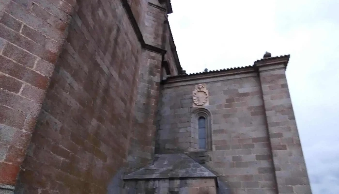 Iglesia De San Sebastian De Villacastin Abierto Ahora - Villacastín