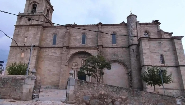 Iglesia De San Sebastian De Villacastin Zona - Villacastín