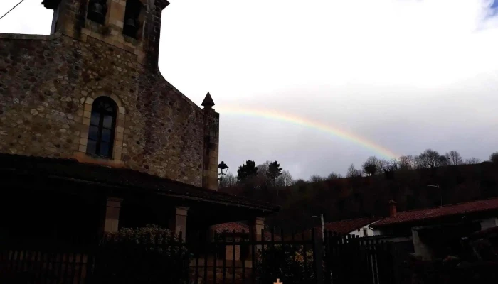 Iglesia De San Sebastian -  Iglesia - Villasuso de Cieza