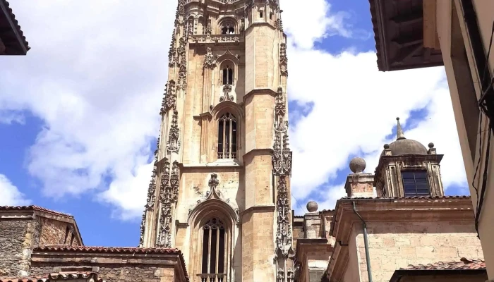 Iglesia De San Tirso El Real -  Catalogo - Oviedo